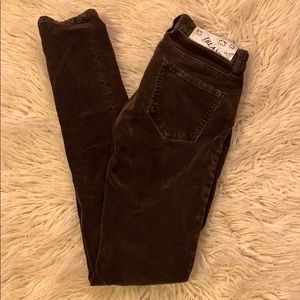 Skinny corduroy pants